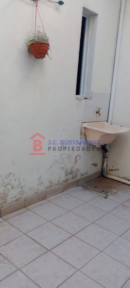 Venta Casa, Local y Galpon Almafuerte 2269