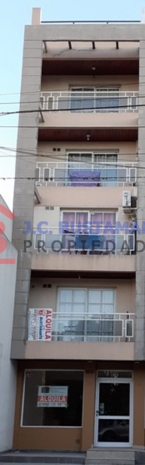 Alquiler Departamento calle Urquiza 679 