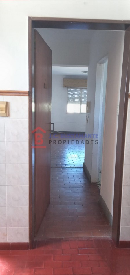 Alquiler Departamento calle Mexico 638