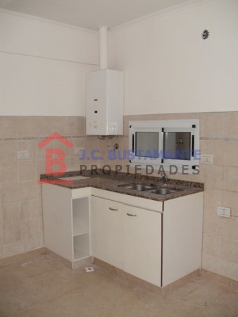 Alquiler Departamento calle Alameda de la Federacion  457