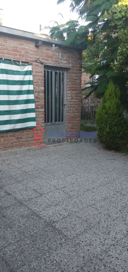Alquiler casa Maipu 476