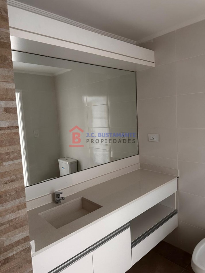 Alquiler Departamento calle Illia 546