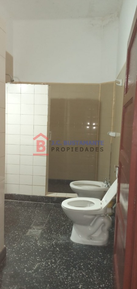 Alquiler casa Maipu 476