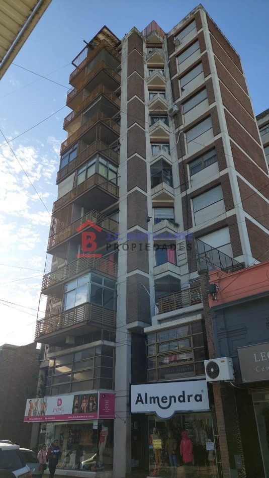 Alquiler departamento calle Gualeguaychu 139