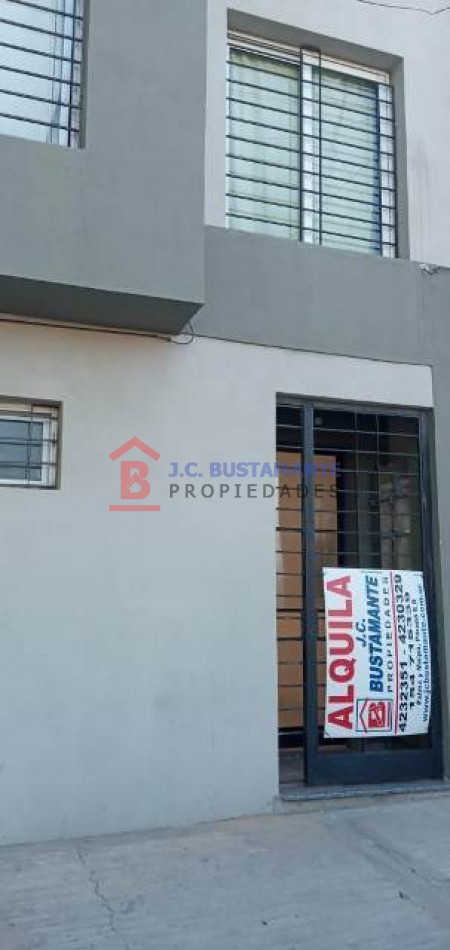 Alquiler departamento Cnel Uzin 656