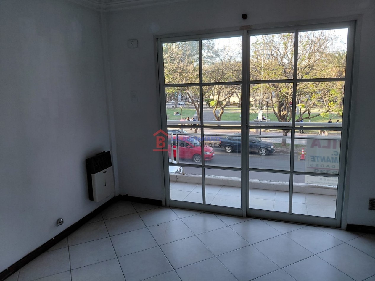 Alquiler Departamento calle Urquiza 679