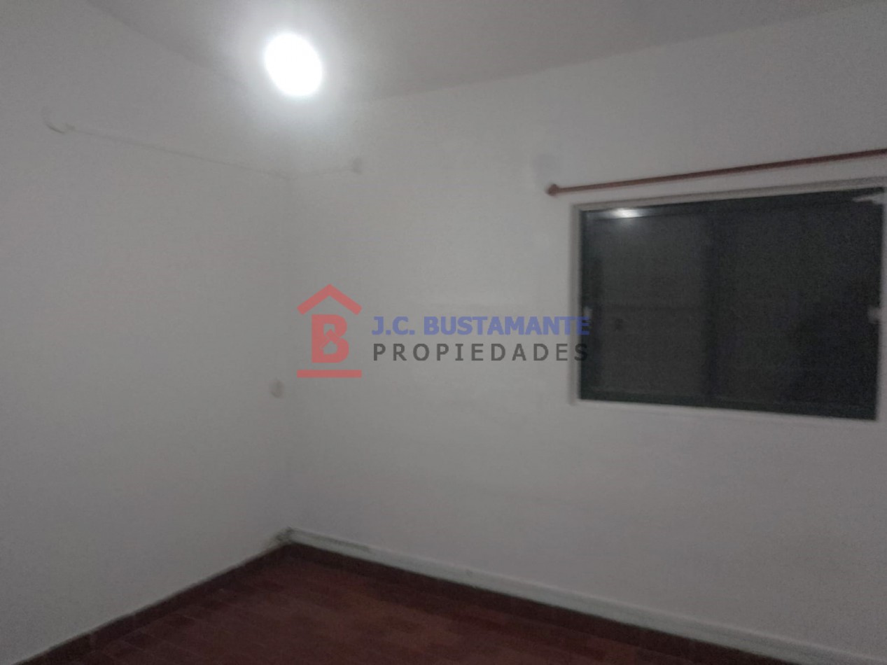 Alquiler Departamento Pna 13 calle 1er Mayo 