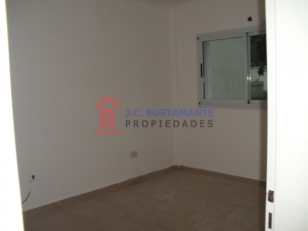 Alquiler Departamento calle Alameda de la Federacion  457