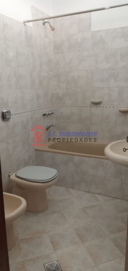 Venta Casa calle Maipu y P. Peron 