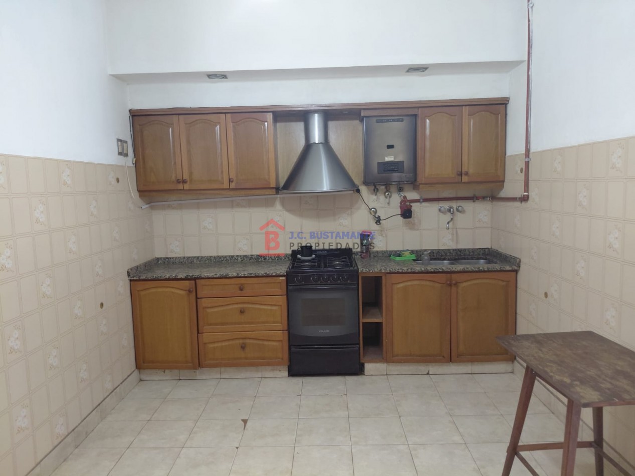 Alquiler Casa calle Laprida 764