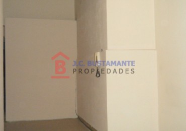 Alquiler Departamento  calle  Gualeguaychu 163