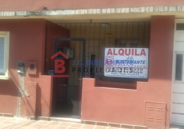 Alquiler Casa calle Laprida 764