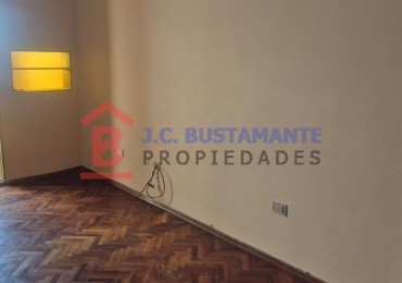 Alquiler Departamento Edificio Megaterio  España 79