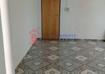Alquiler Monoambiente calle Brasil 1037