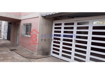 Alquiler Duplex  calle Maipu No 442 